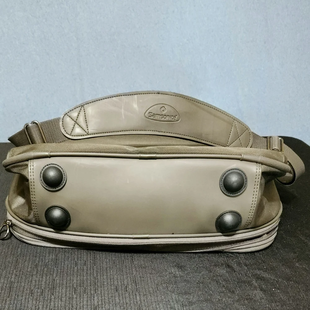 Samsonite computer travel bag